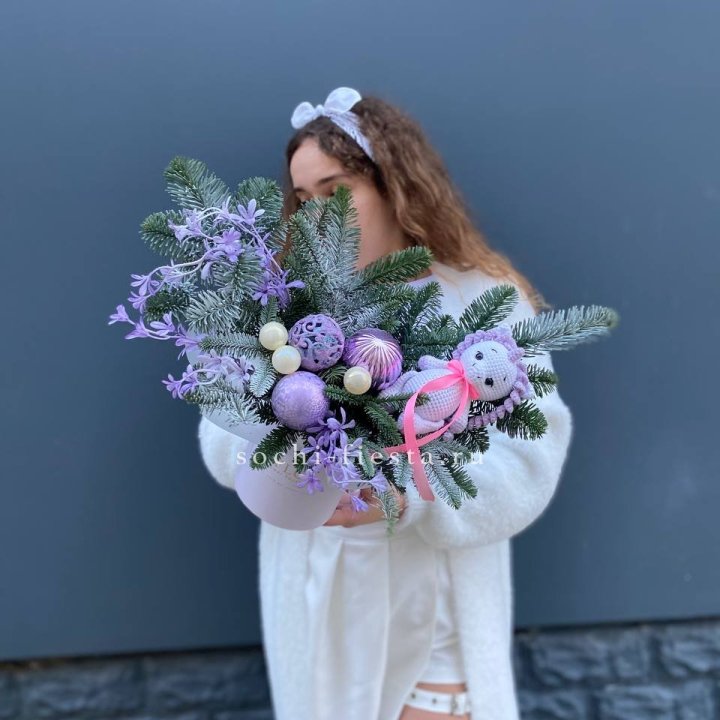 Композиция с единорогом в Владивостоке