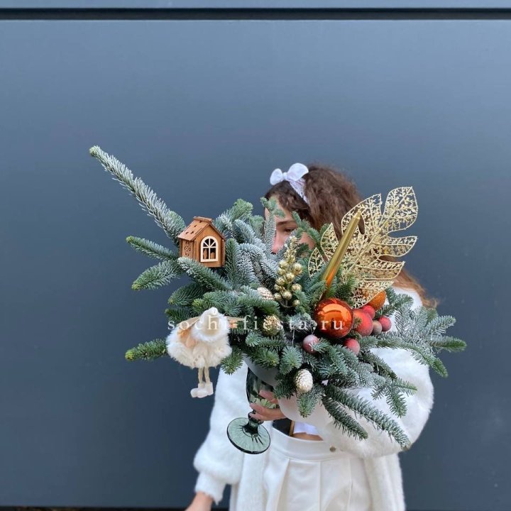 Композиция в бокале огненная  в Владивостоке