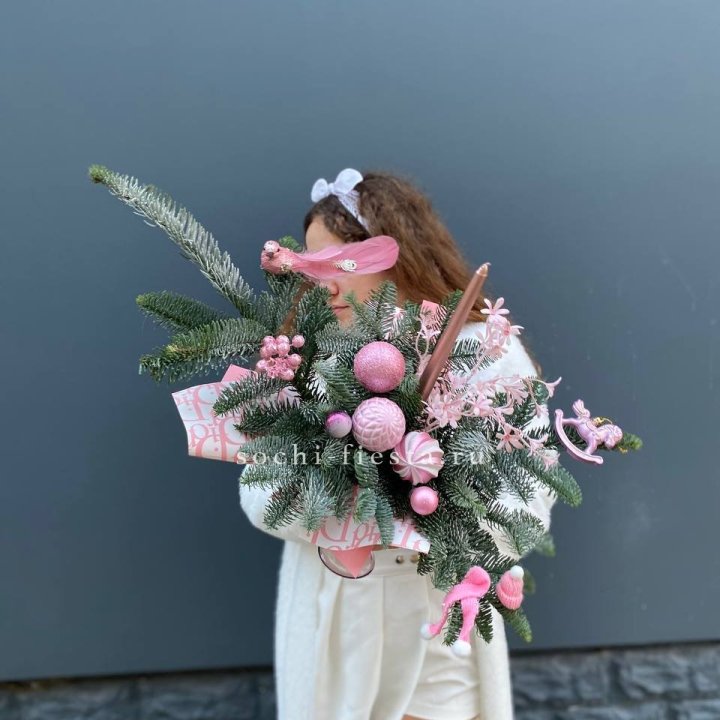 Композиция бокал розовый в Владивостоке