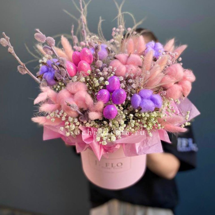 Сухоцветы в коробке  в Владивостоке