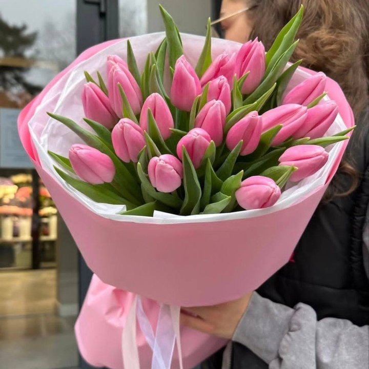  19 розовых тюльпанов в Владивостоке
