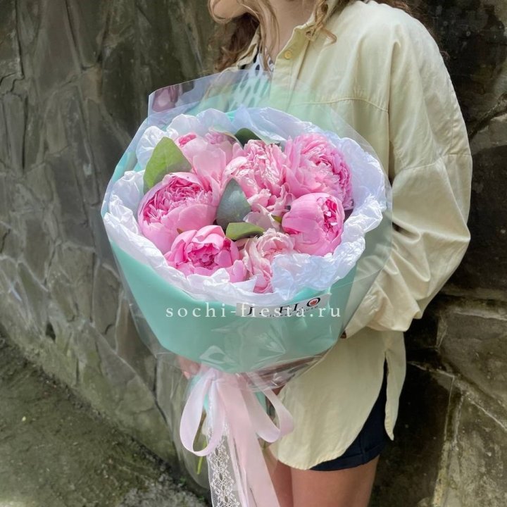 7 зефирных пионов в фоамиране в Владивостоке