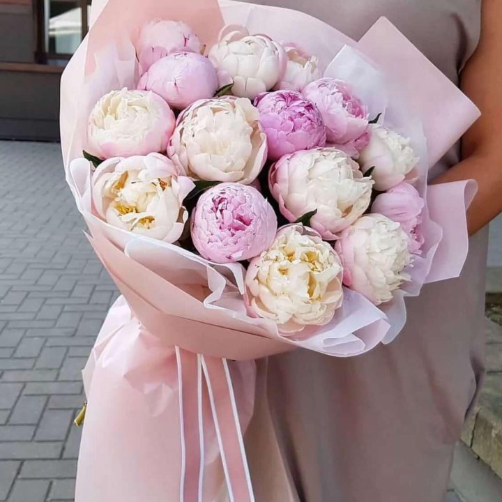 Букет пионов "Маршмелоу" в Владивостоке