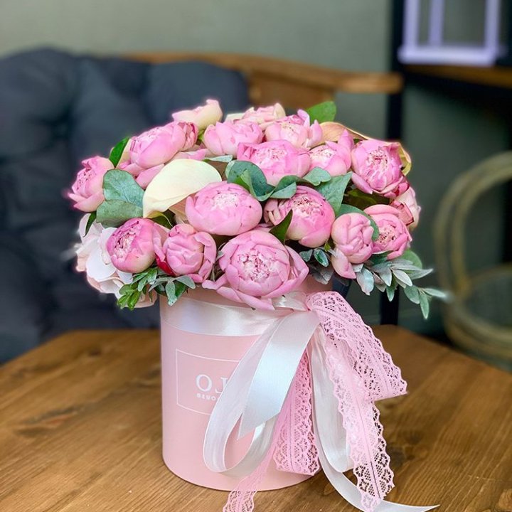 Композиция с пионами №1 в Владивостоке