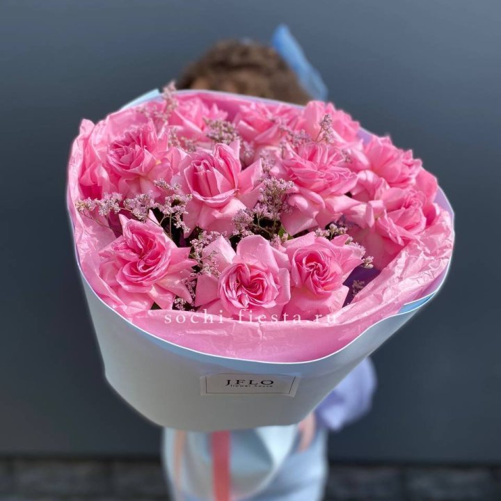 Букет французских розовых роз  в Владивостоке