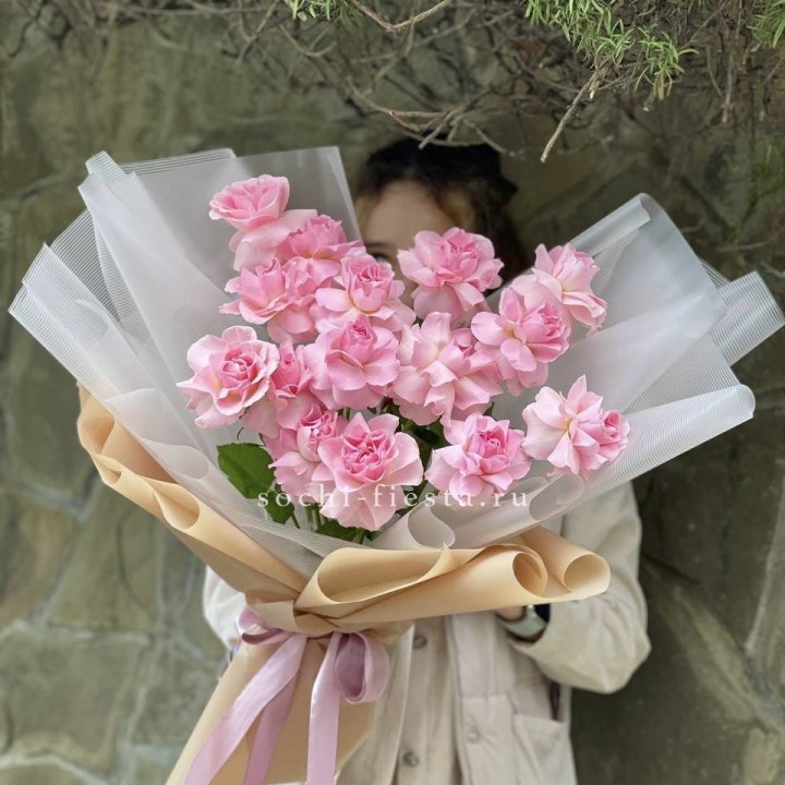 Букет из 15 французских роз Пинк дрим в Владивостоке