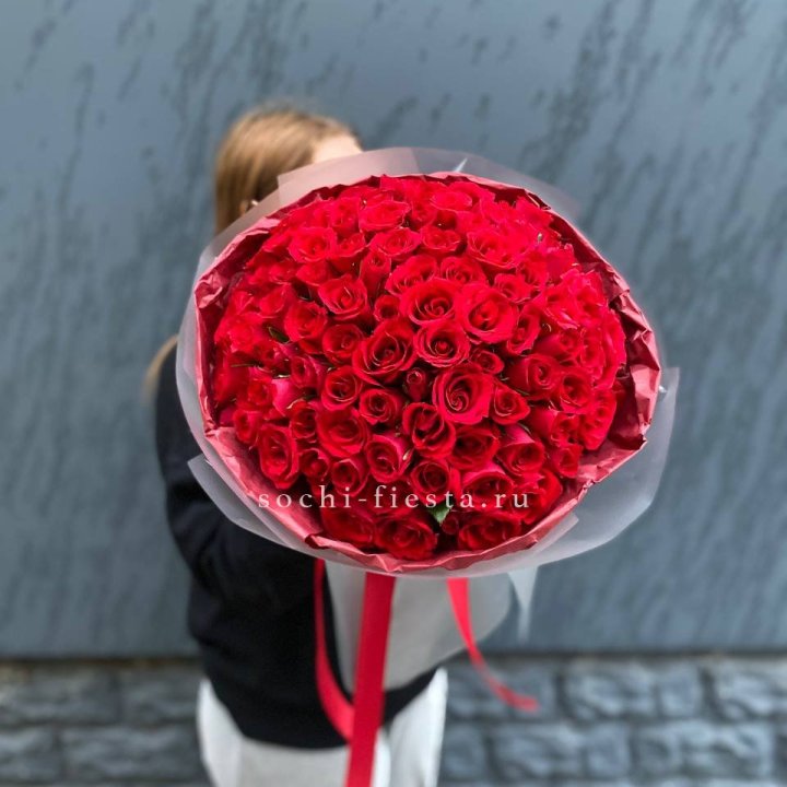 101  красная кенийская роза  в Владивостоке