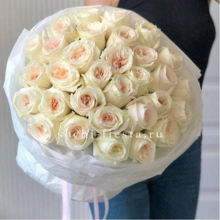 35 роз Охара в Владивостоке