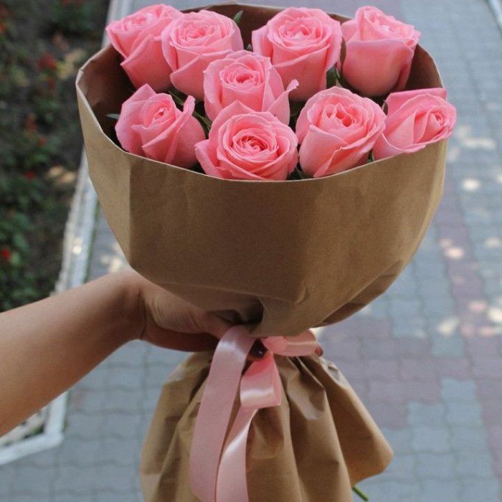 9 розовых роз в Владивостоке