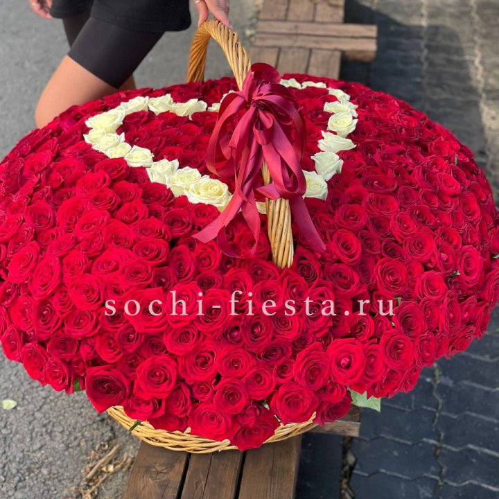 505 роз в Владивостоке