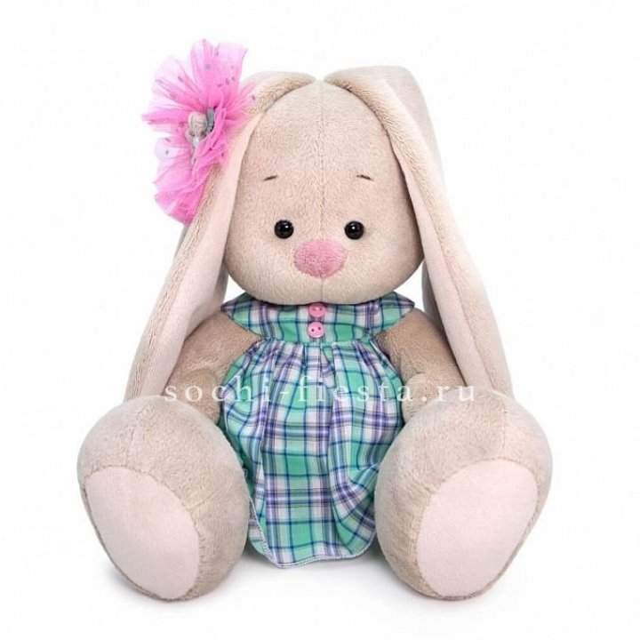 Зайка Ми в клетчатом платье в Владивостоке