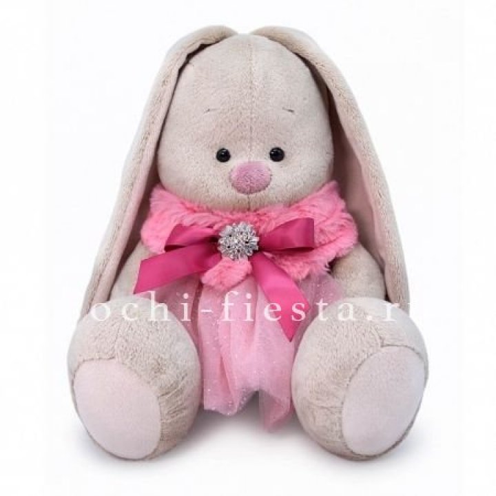 Зайка Ми в розовом платье в Владивостоке