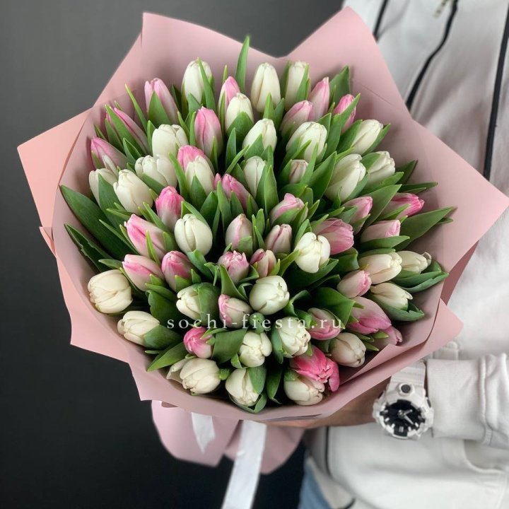 61 тюльпан микс в Владивостоке