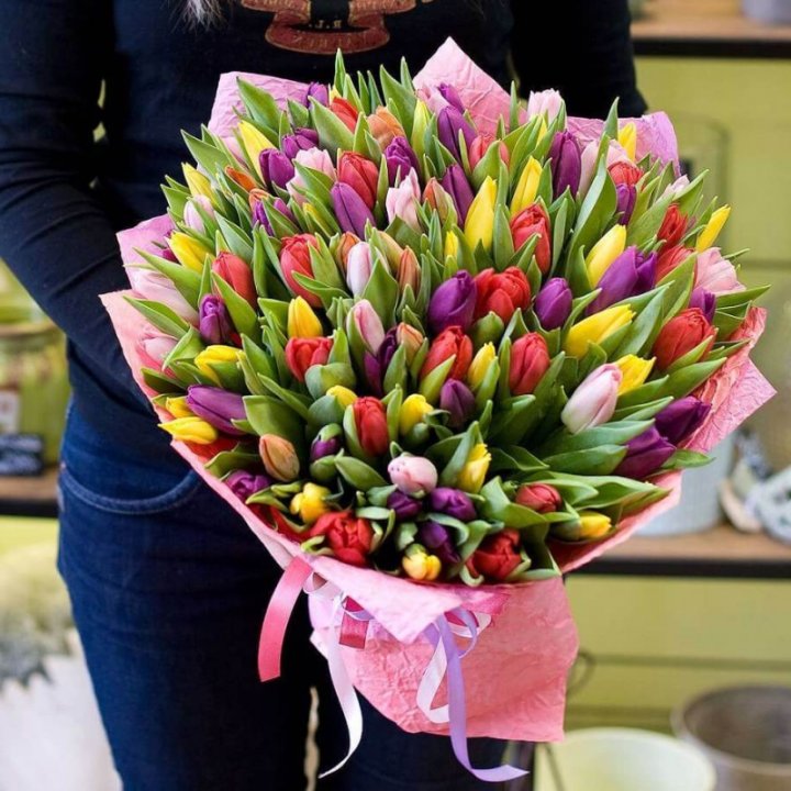 101 тюльпан "Джуси" в Владивостоке